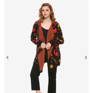 Her Universe Disney Hocus Pocus Dani Hooded Flyaway Cardigan